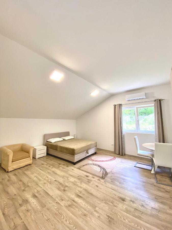 Apartments Lav 코토르 외부 사진